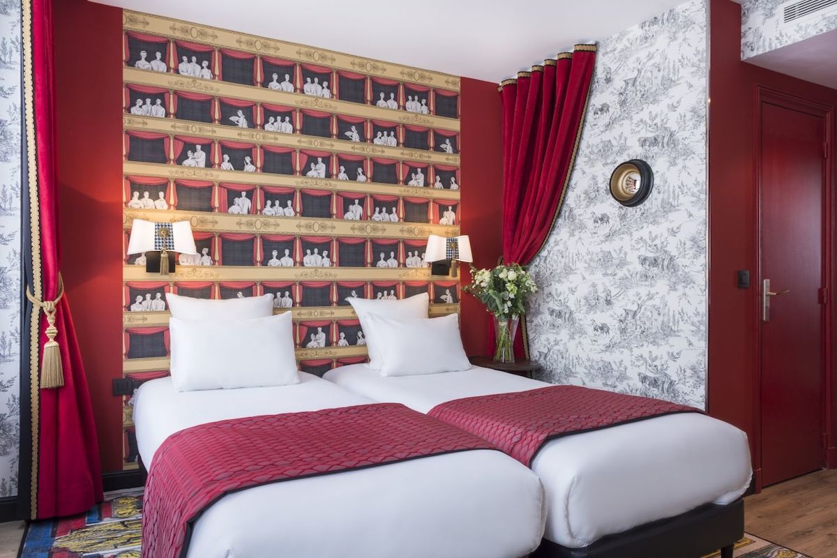 4535282-1402028_0_0_3700_2469_1500_1000