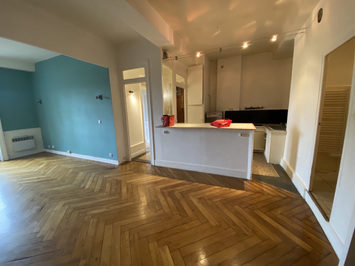 VUE-ENSEMBLE-SALON-SAM-CUISINE