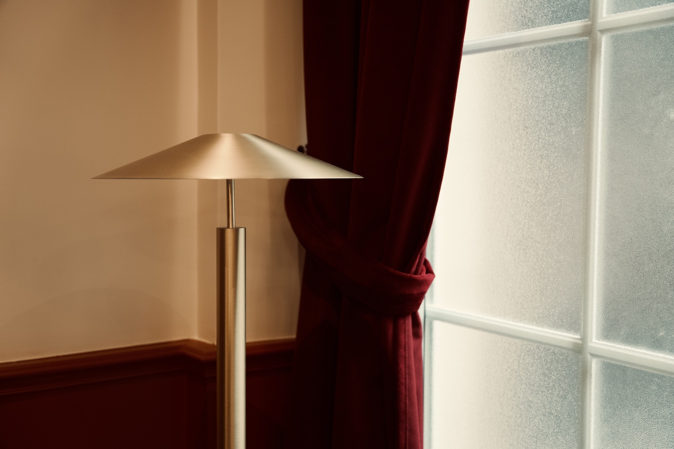 lampe-decorative-pour-accueil-hotel