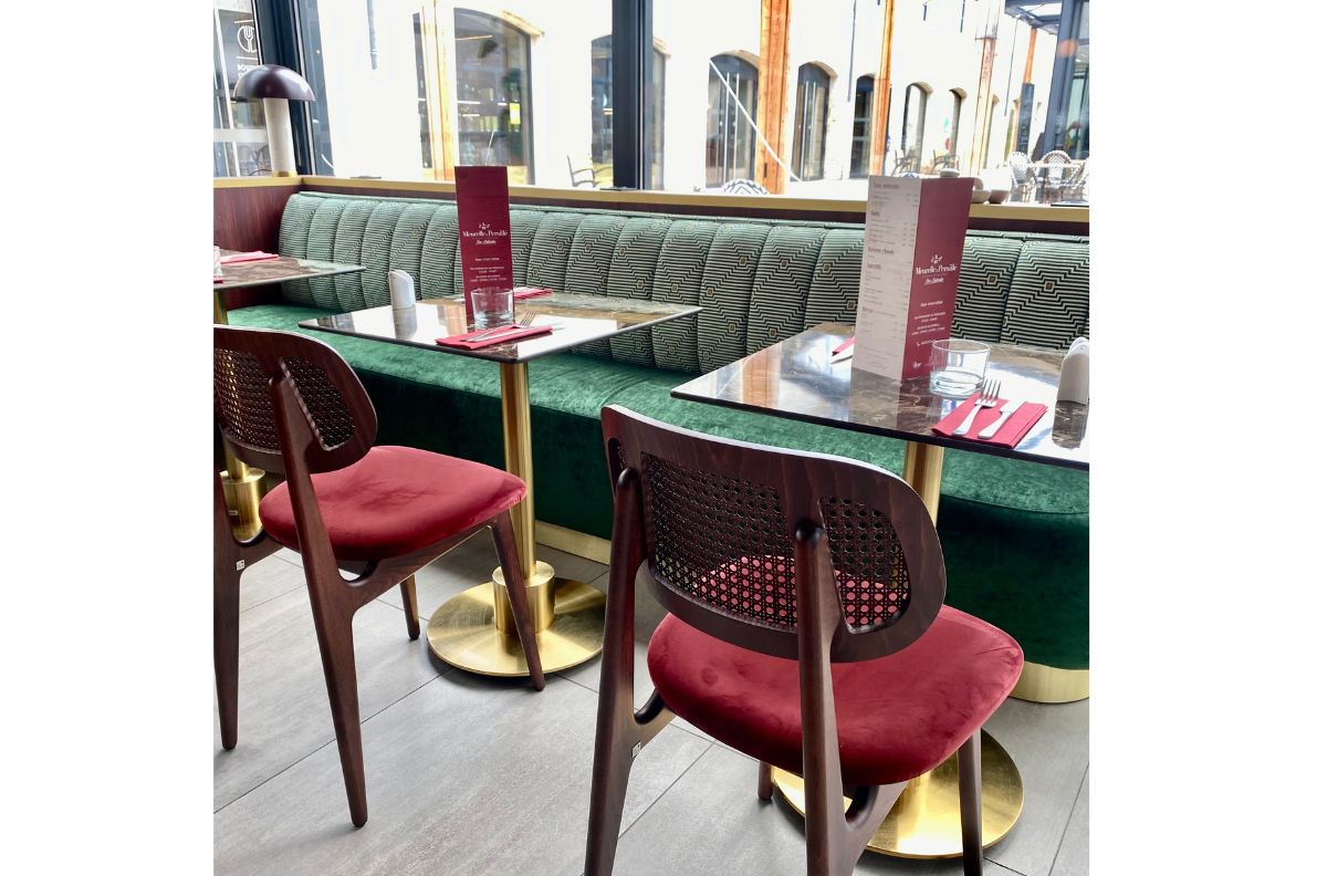 meurette-mobilier-restaurant-site