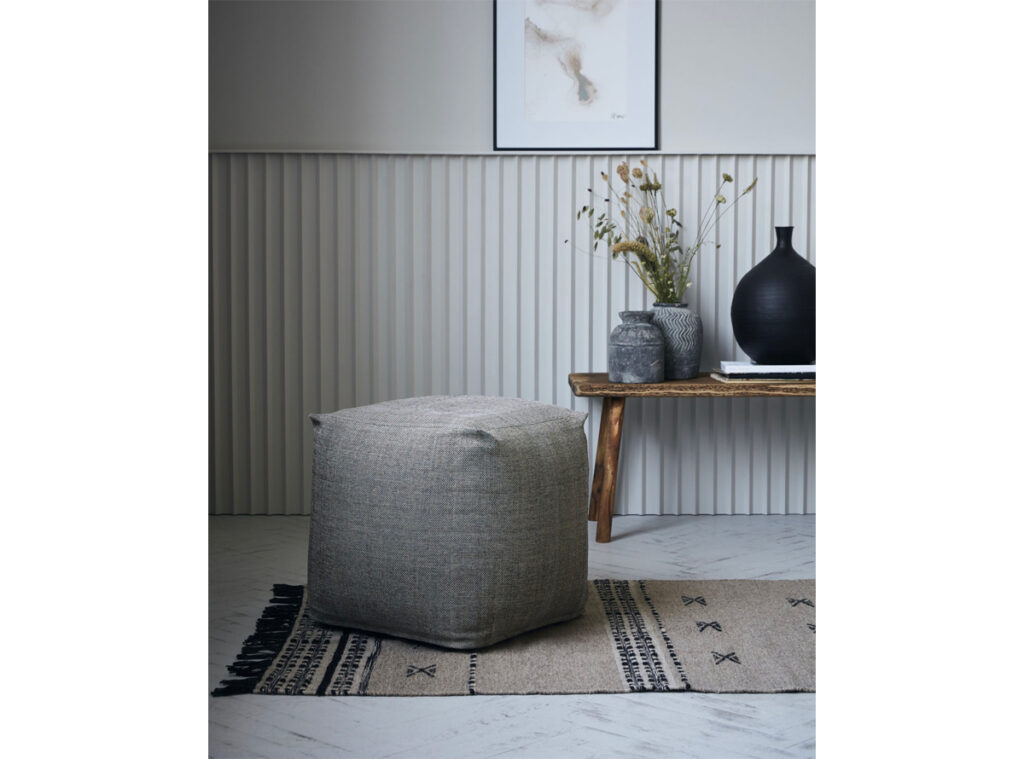 pouf-pour-hotel-ou-restaurant-chr-